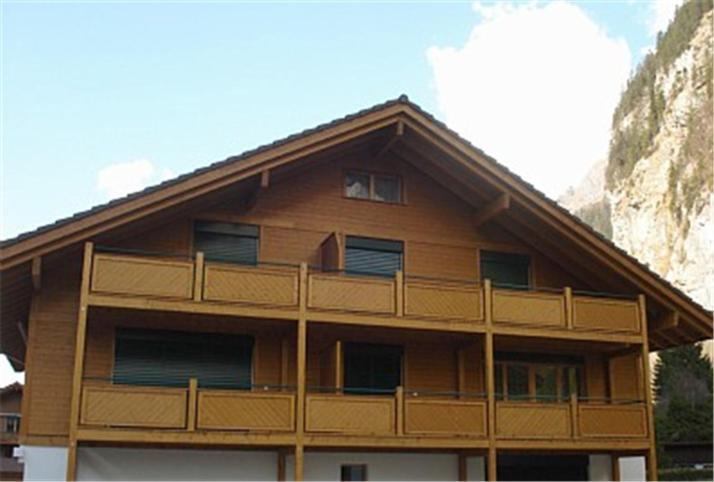 Appartement Charming Penthouse à Lauterbrunnen Extérieur photo