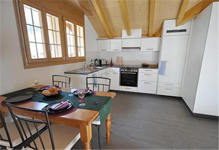 Appartement Charming Penthouse à Lauterbrunnen Chambre photo